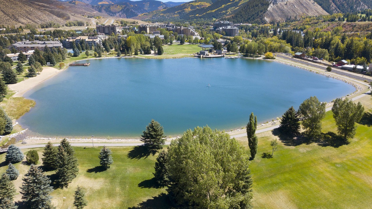 Photo of Outdoor in Avon