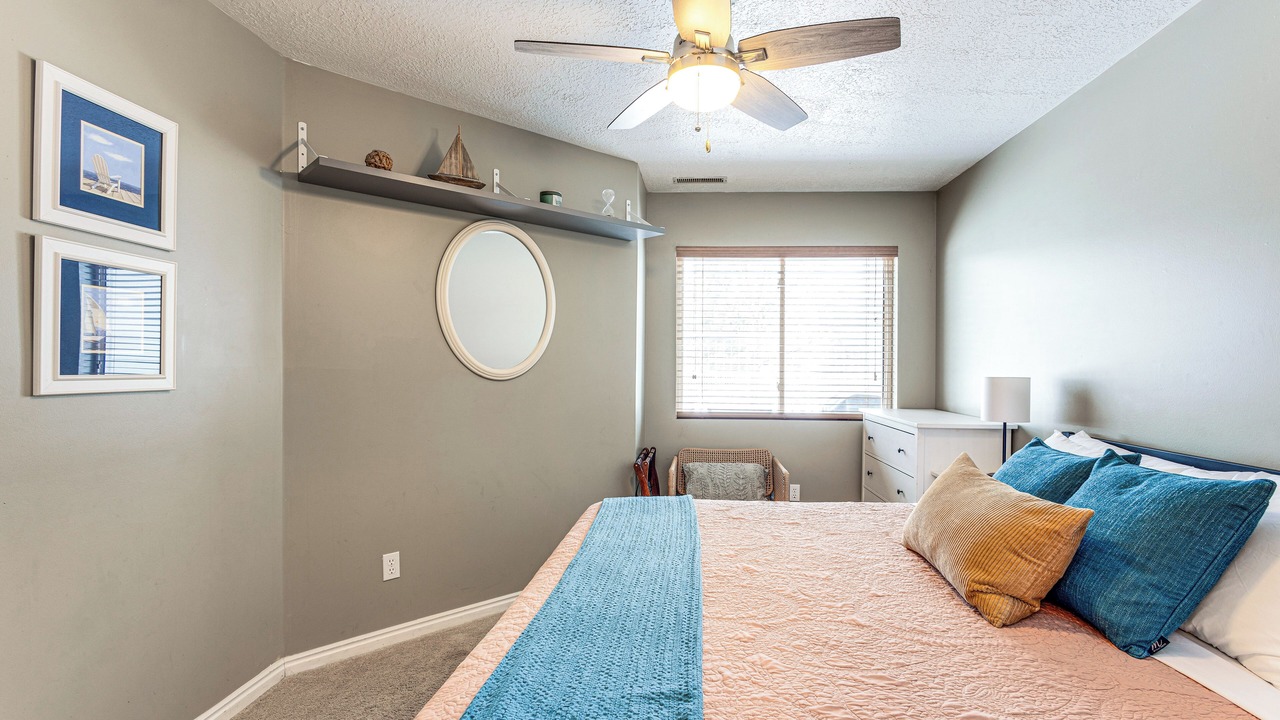 Photo of Bedroom in Harbor Village
