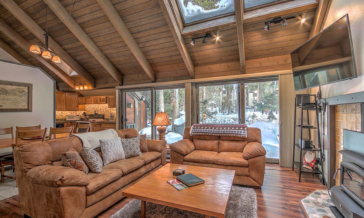 Photo of Livingroom in Warrior's Mark