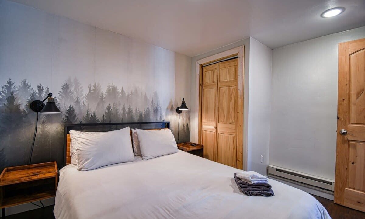 Photo of Bedroom in Leadville
