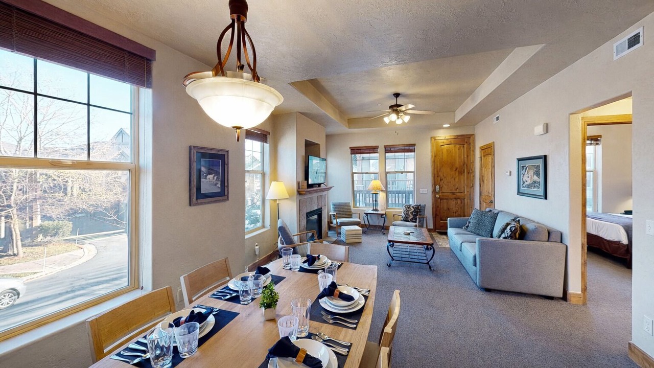 Photo of Livingroom in Kimball Junction