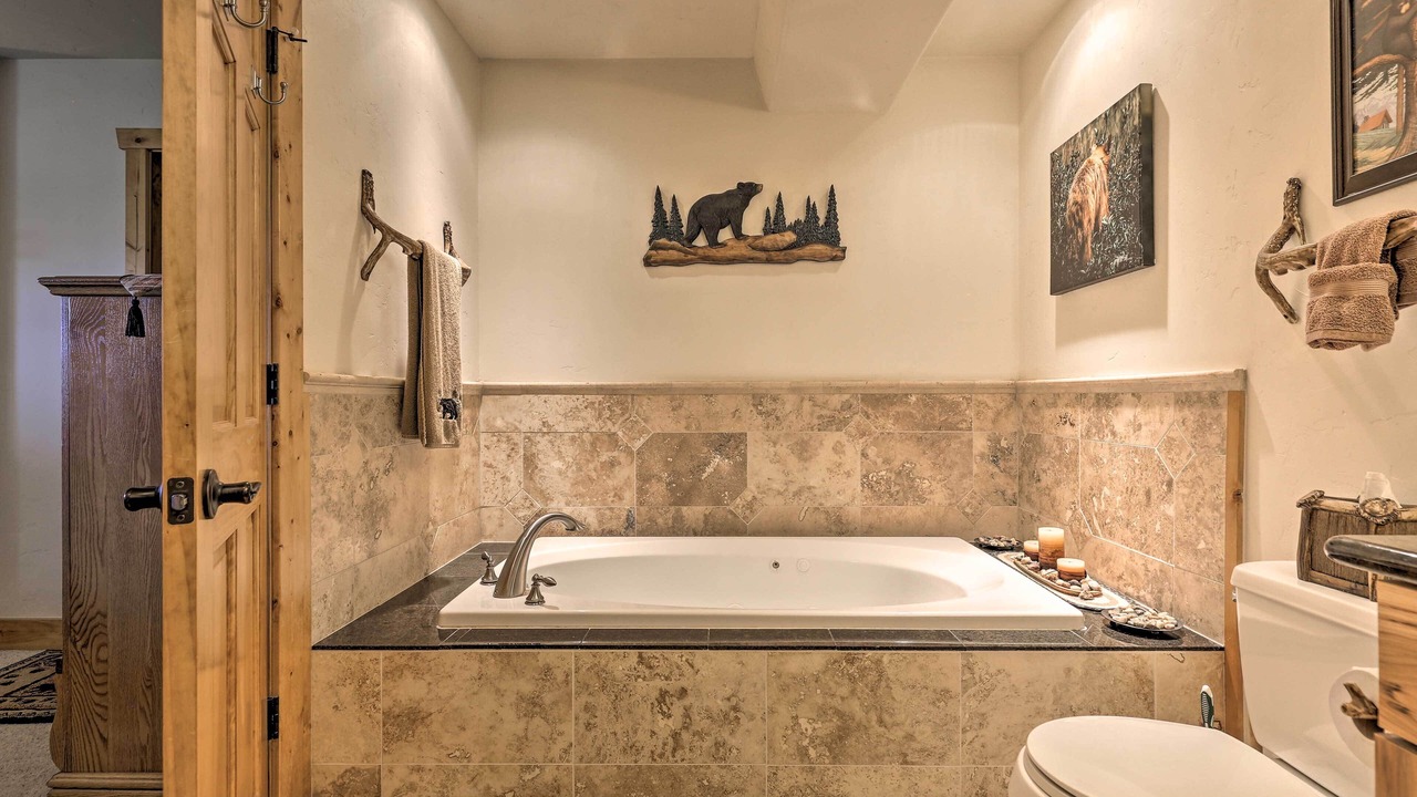 Photo of Bathroom in Silvercreek