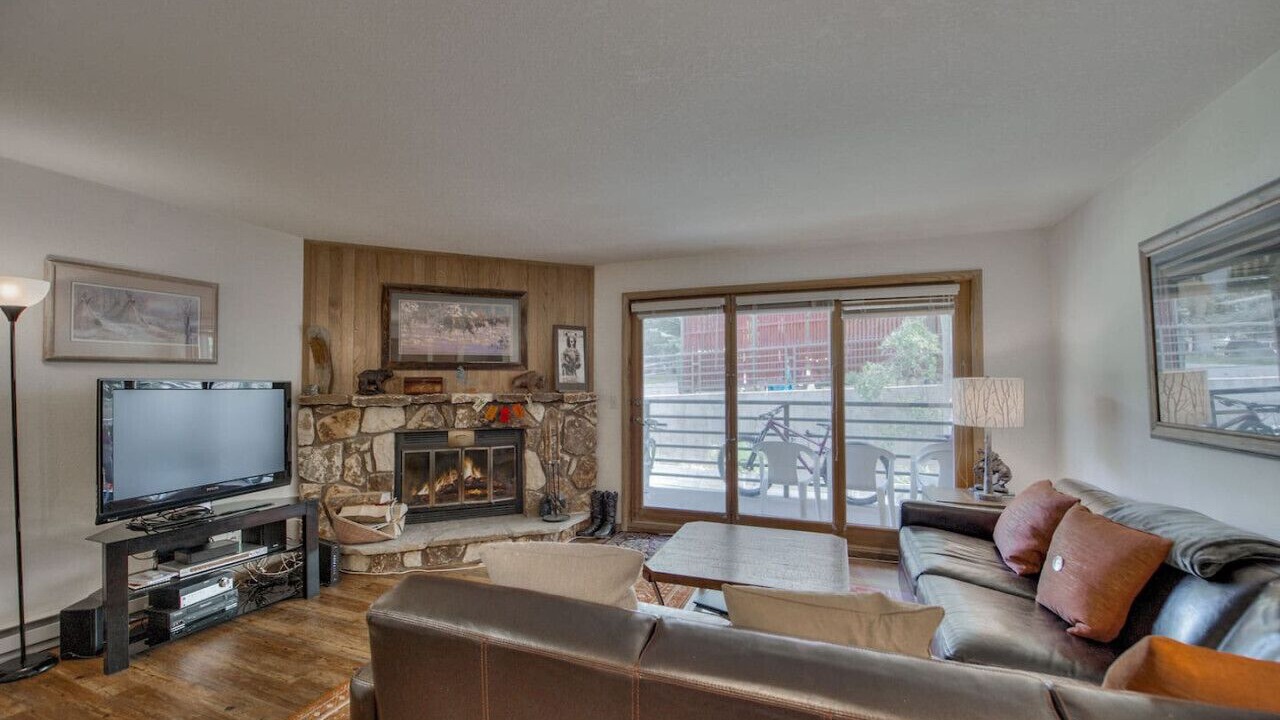 Photo of Livingroom in Mountain House