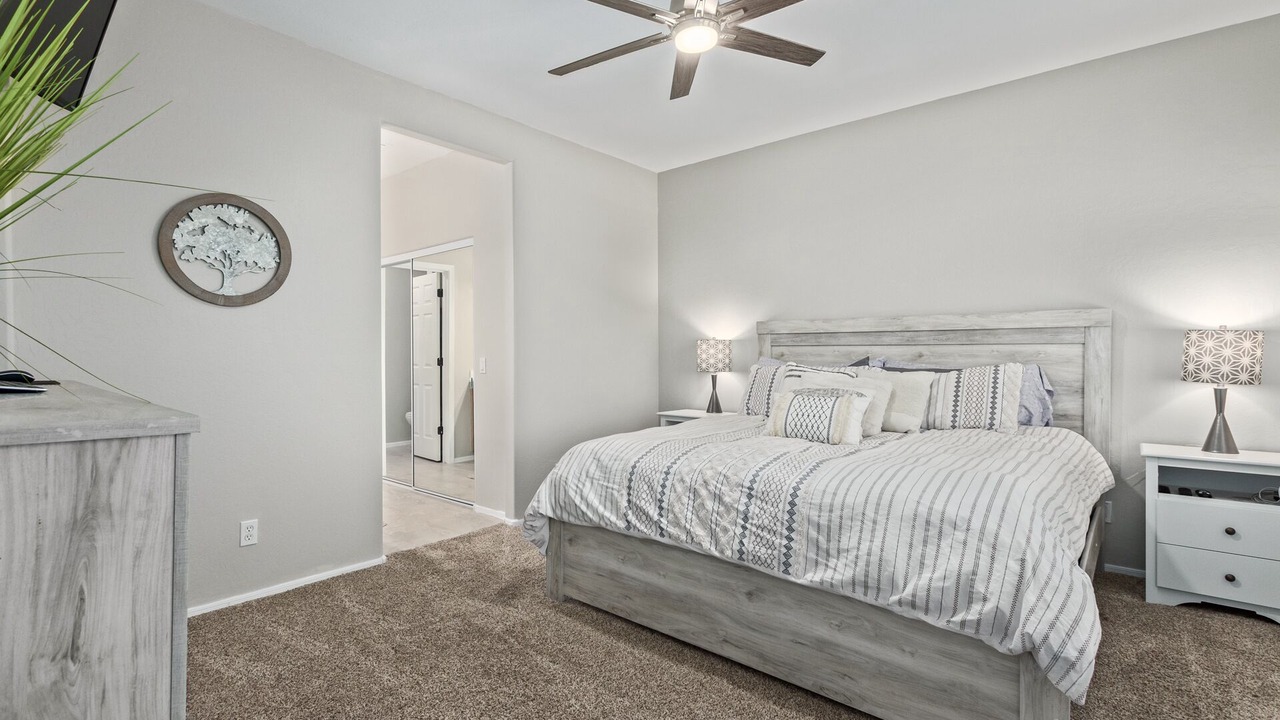 Photo of Bedroom in Alta Mesa