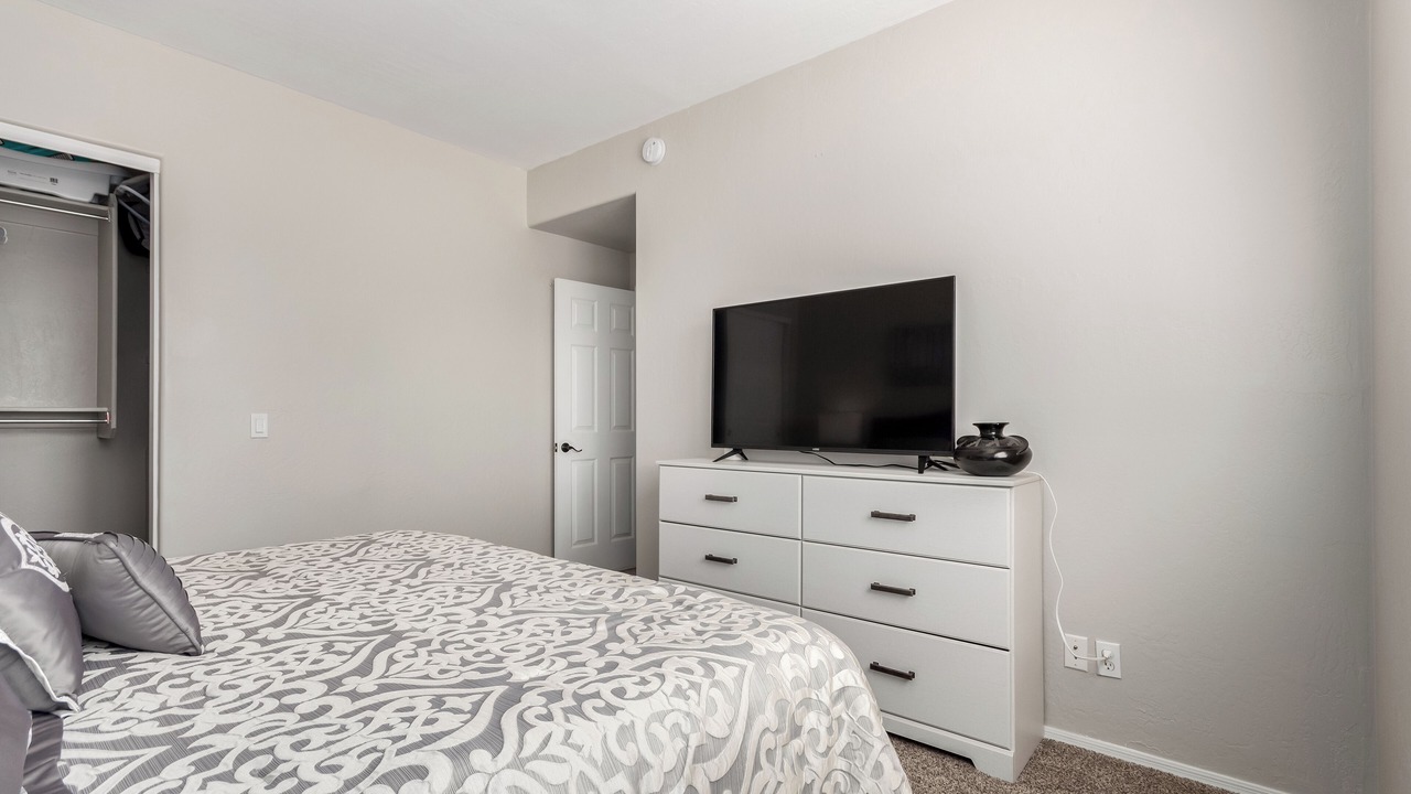 Photo of Bedroom in Alta Mesa