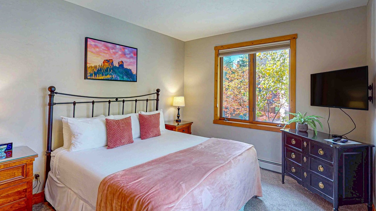 Photo of Bedroom in Steamboat Springs