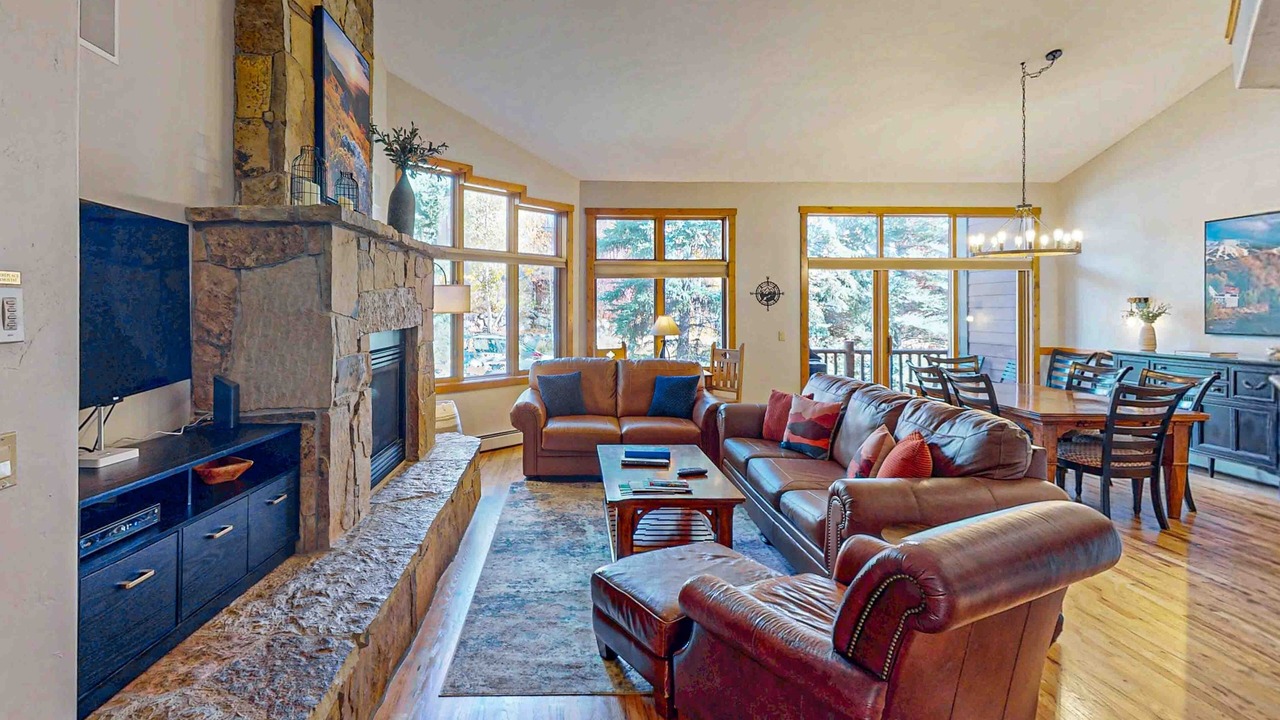 Photo of Livingroom in Steamboat Springs