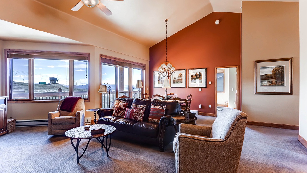 Photo of Livingroom in Steamboat Springs
