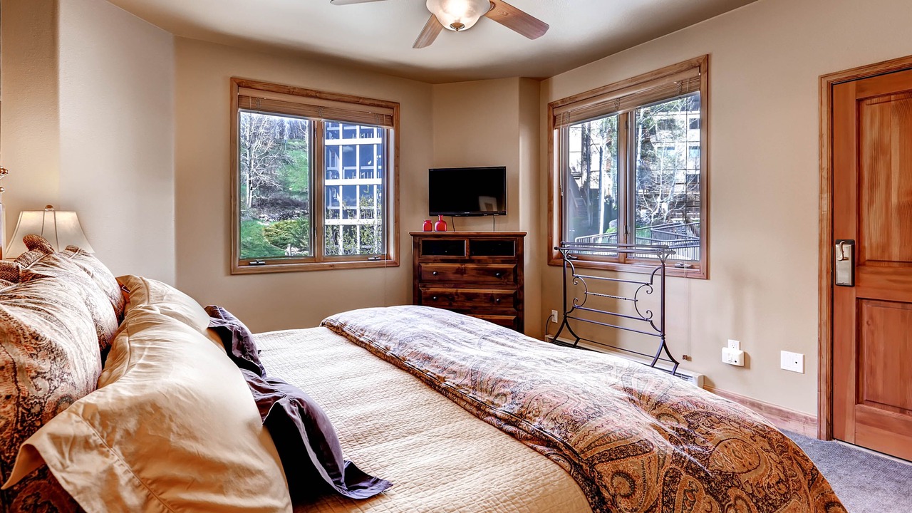 Photo of Bedroom in Steamboat Springs
