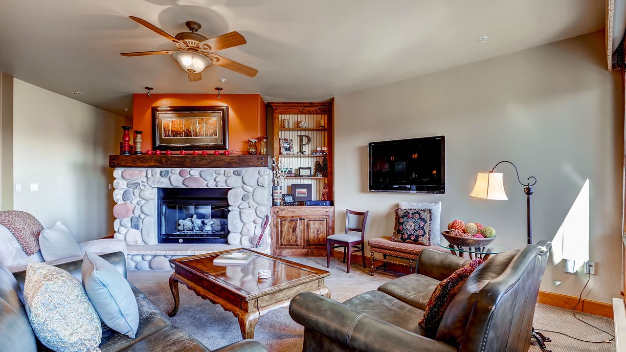 Photo of Livingroom in Steamboat Springs