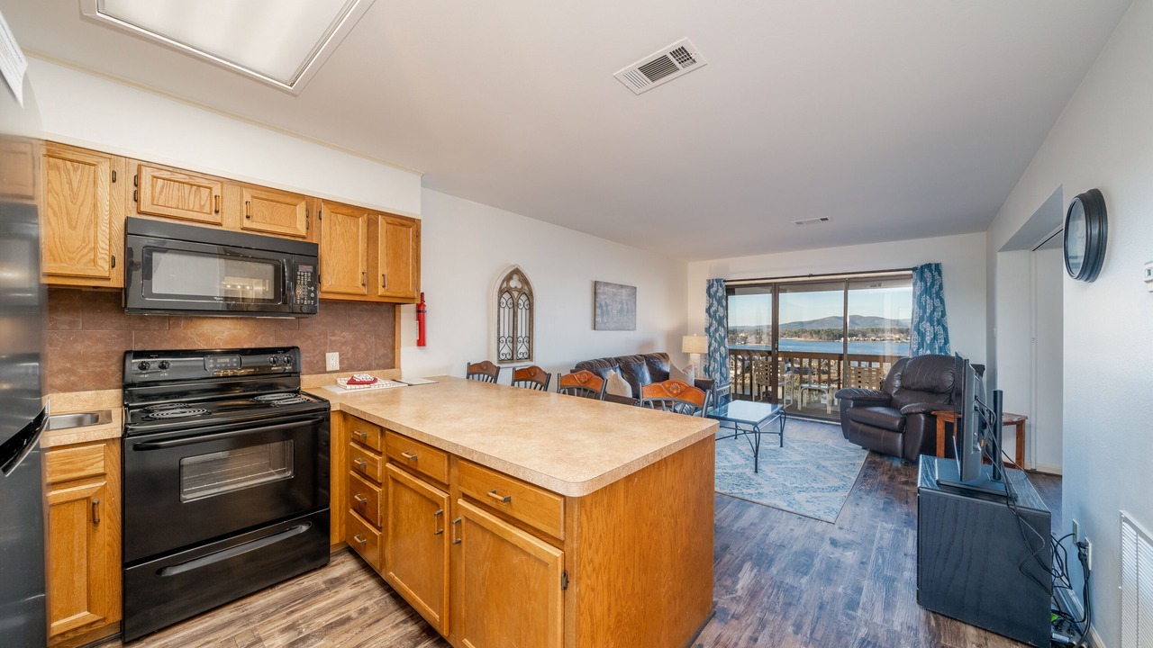 Photo of Kitchen in Lake Hamilton