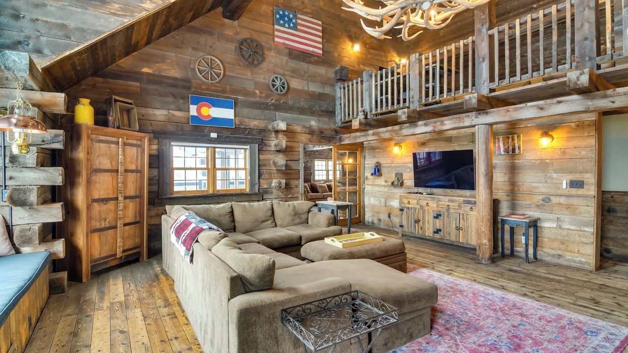 Photo of Bedroom in Winter Park Highlands