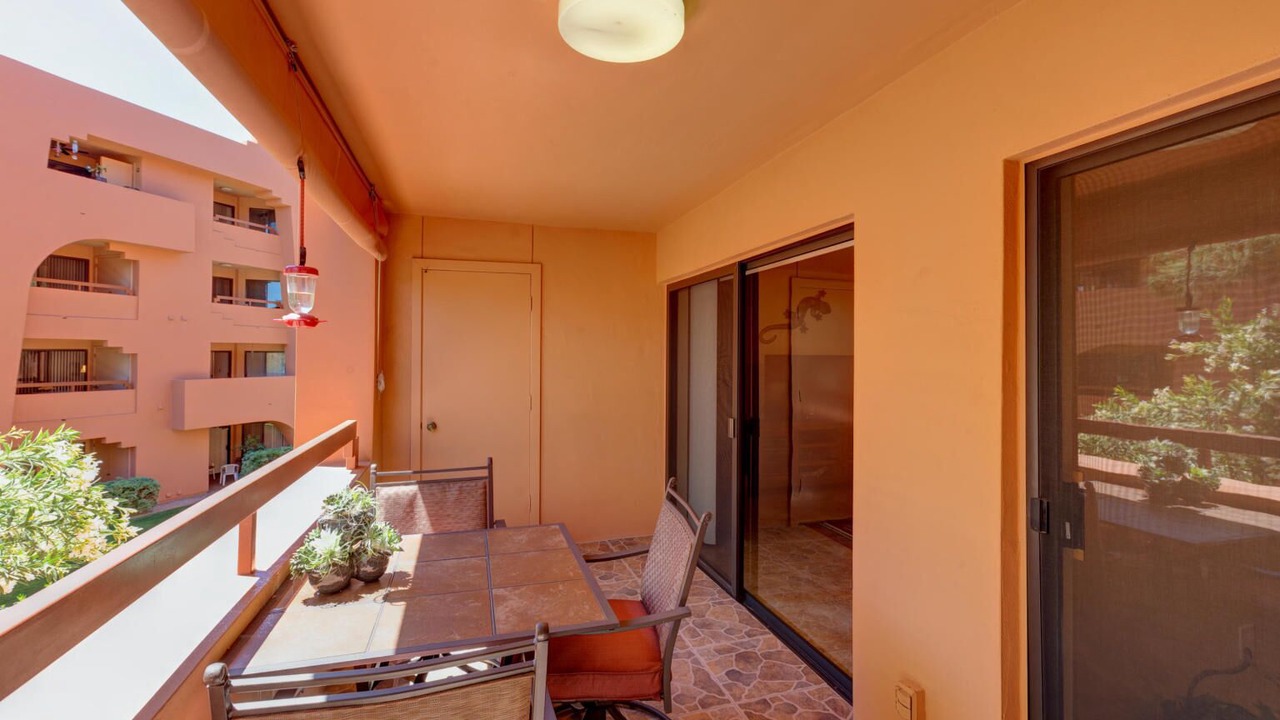Photo of Outdoor in Paradise Valley Village
