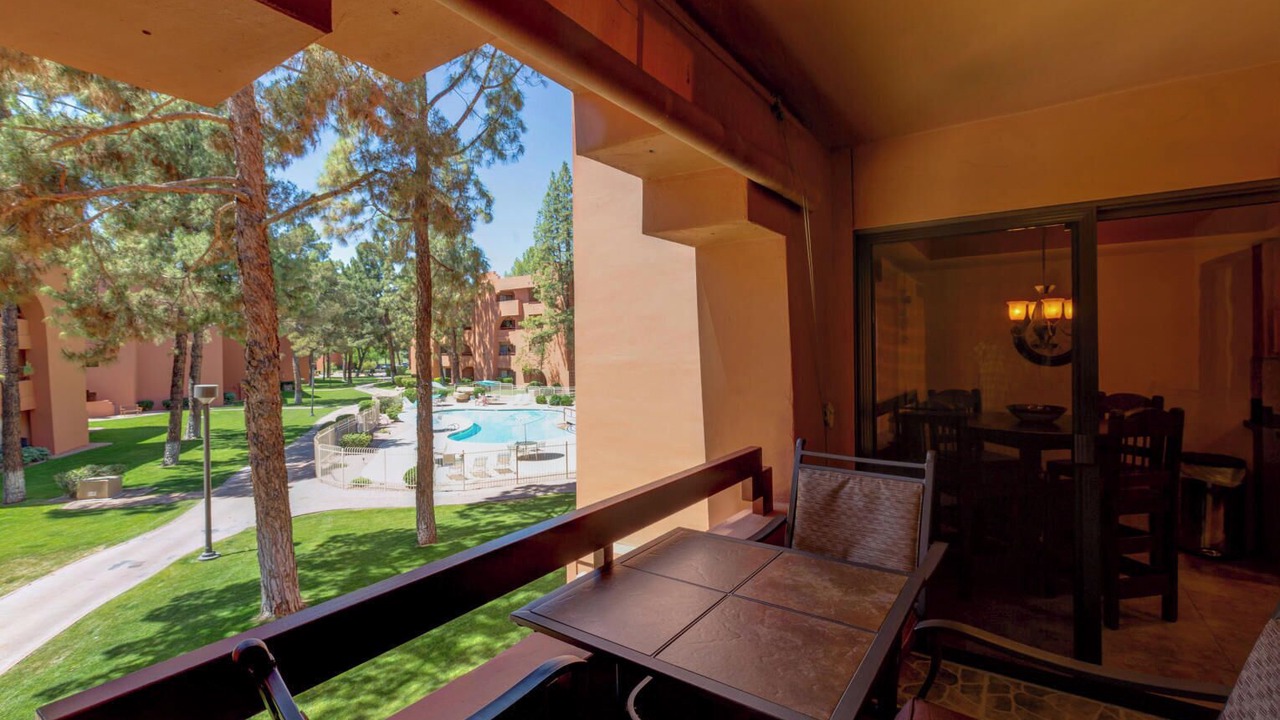 Photo of Outdoor in Paradise Valley Village