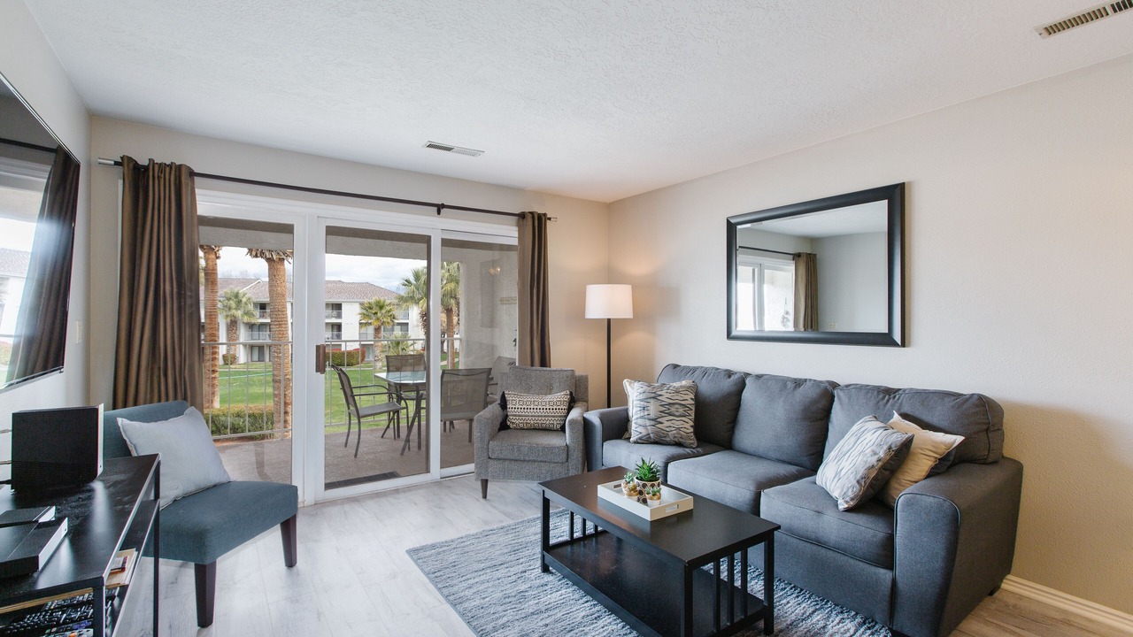 Photo of Livingroom in St. George