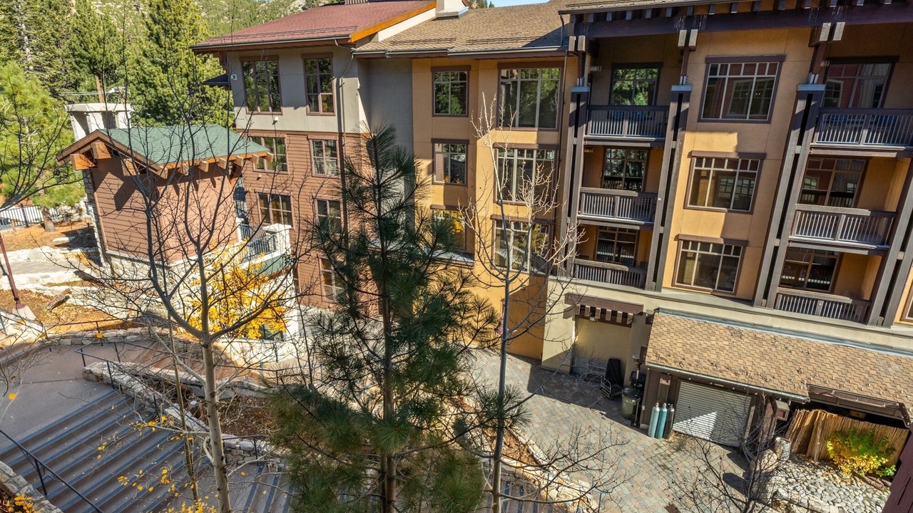 Photo of Others in Mammoth Lakes