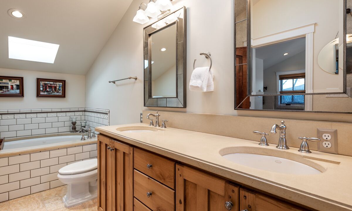 Photo of Bathroom in Downtown Park City