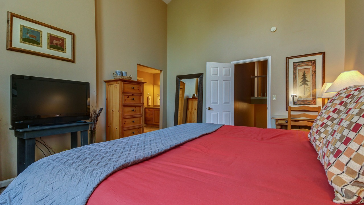 Photo of Bedroom in Cottonwood Heights