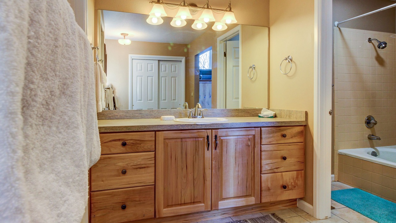 Photo of Bathroom in Cottonwood Heights