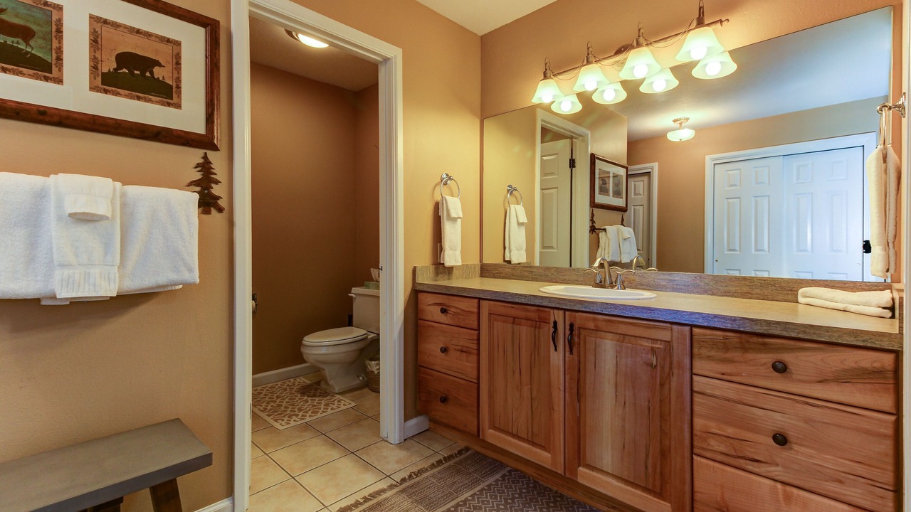 Photo of Bathroom in Cottonwood Heights