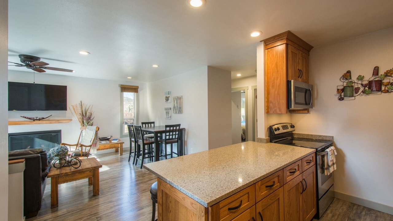 Photo of Kitchen in South Snyderville Basin