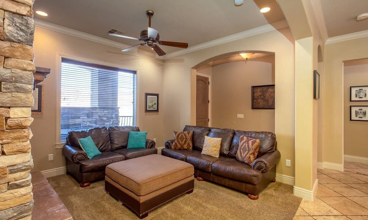 Photo of Livingroom in St. George