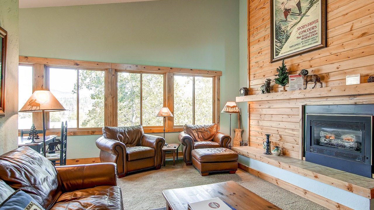 Photo of Livingroom in Breckenridge
