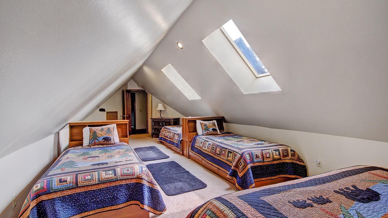 Photo of Bedroom in Warrior's Mark West