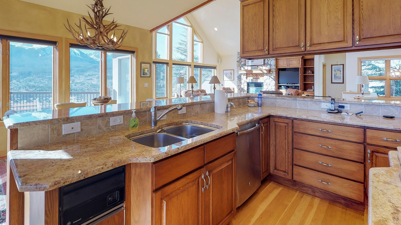 Photo of Kitchen in Hamilton Creek