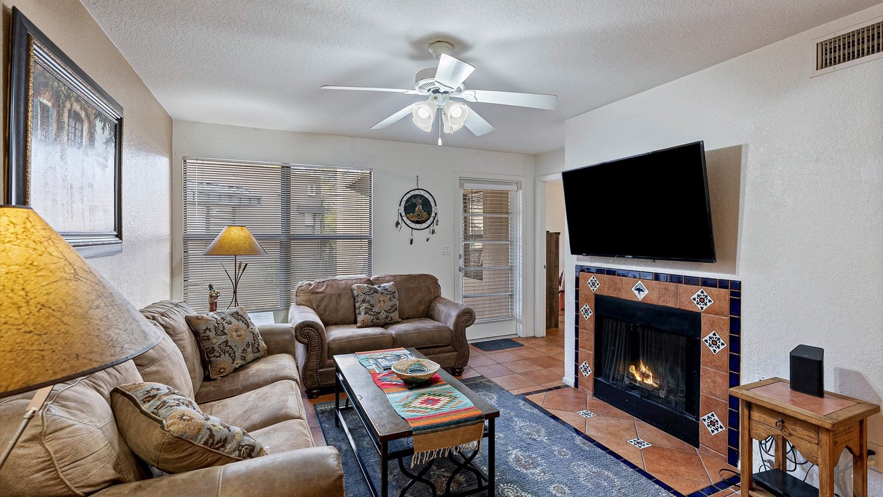 Photo of Livingroom in Tucson