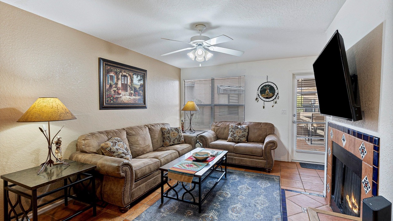 Photo of Livingroom in Tucson