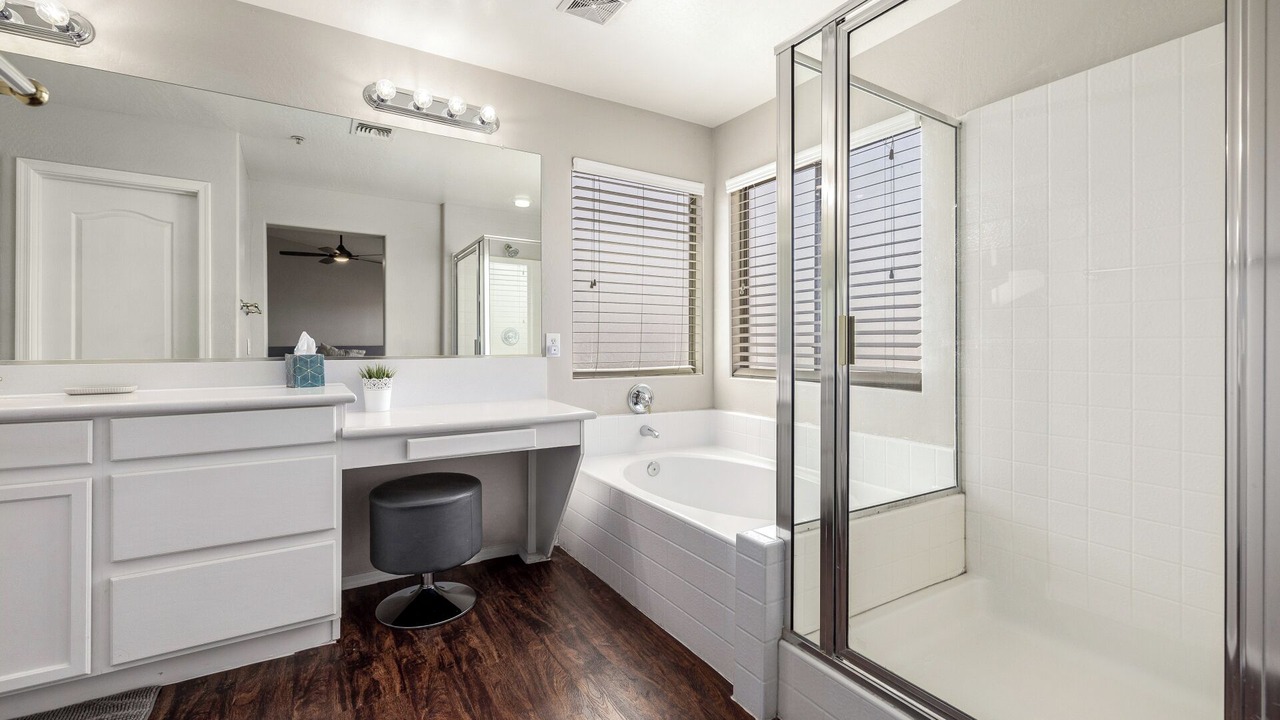 Photo of Bathroom in Alta Mesa