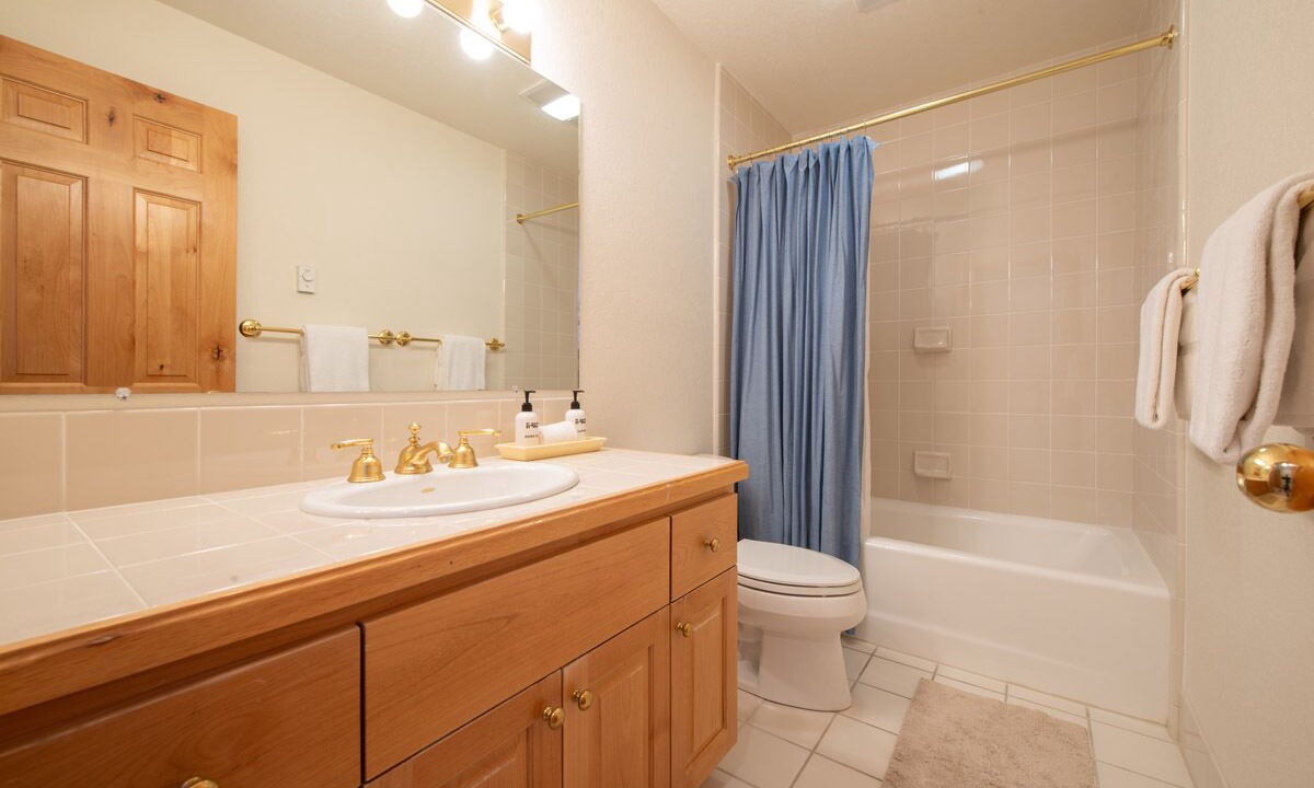Photo of Bathroom in Teton Pines