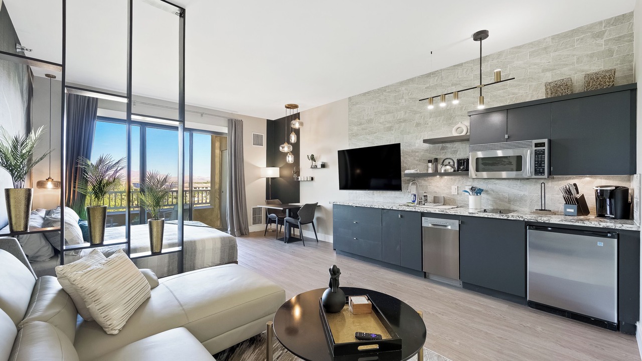 Photo of Bedroom in Lake Las Vegas