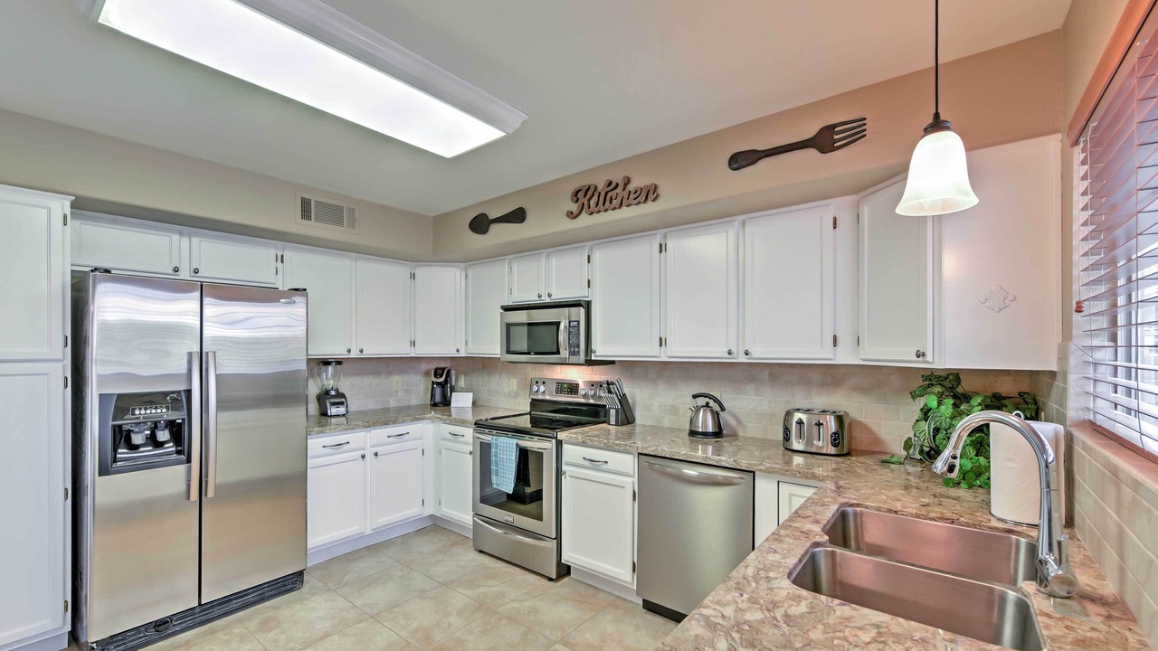 Photo of Kitchen in Estrella Mountain Ranch