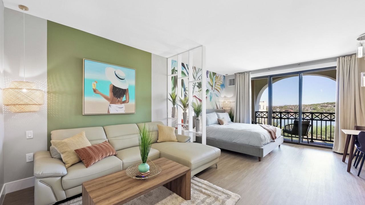 Photo of Livingroom in Lake Las Vegas