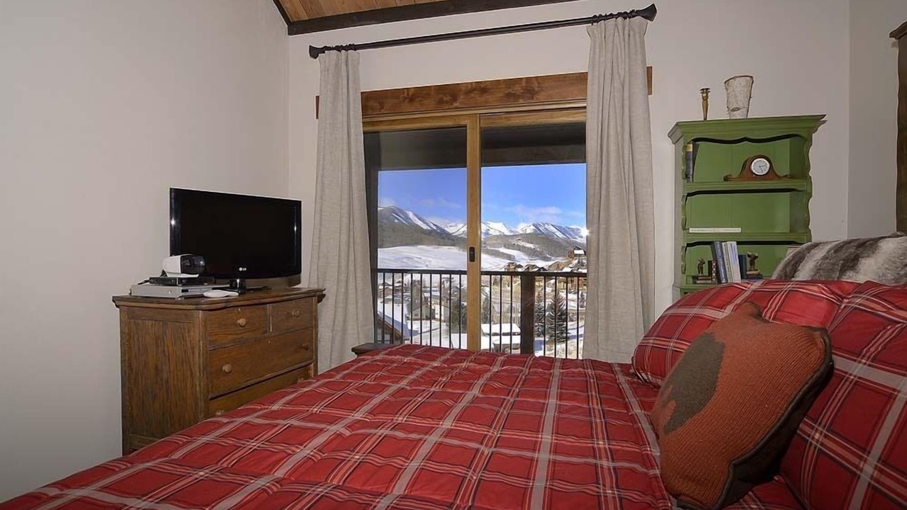 Photo of Bedroom in Mount Crested Butte