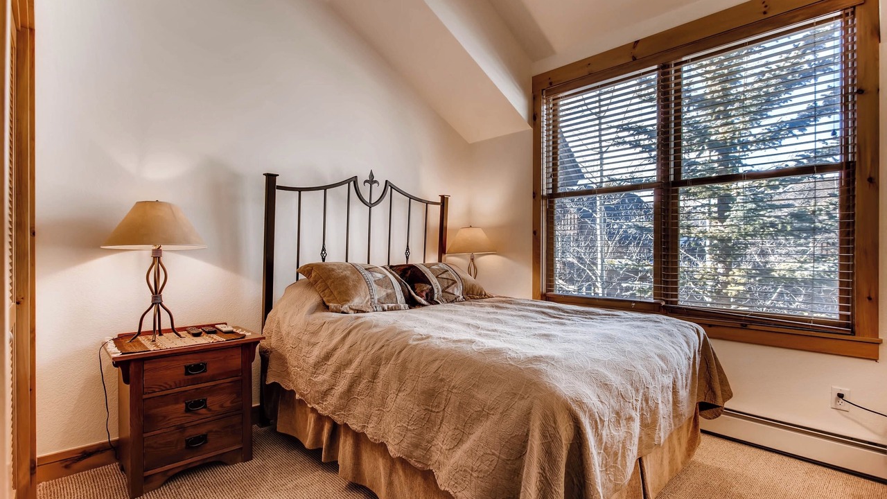 Photo of Bedroom in Keystone