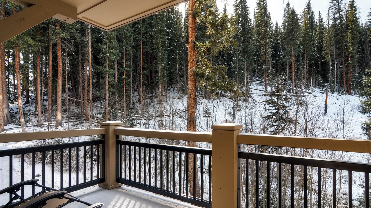 Photo of Outdoor in River Run