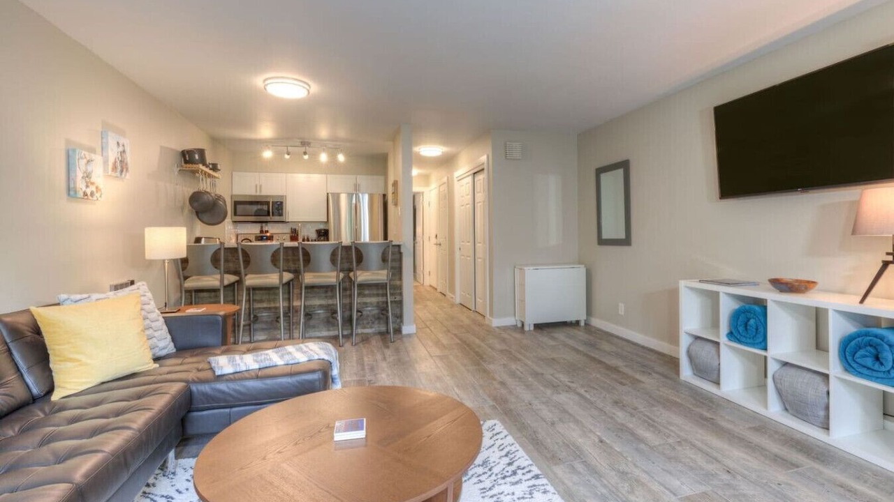 Photo of Livingroom in Big Sky