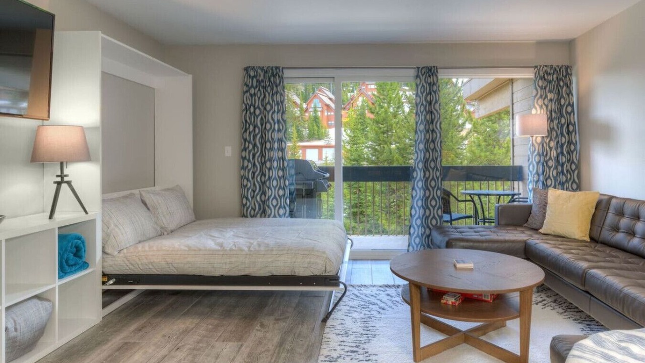 Photo of Livingroom in Big Sky