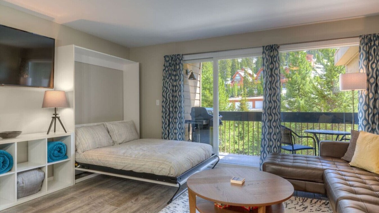 Photo of Livingroom in Big Sky