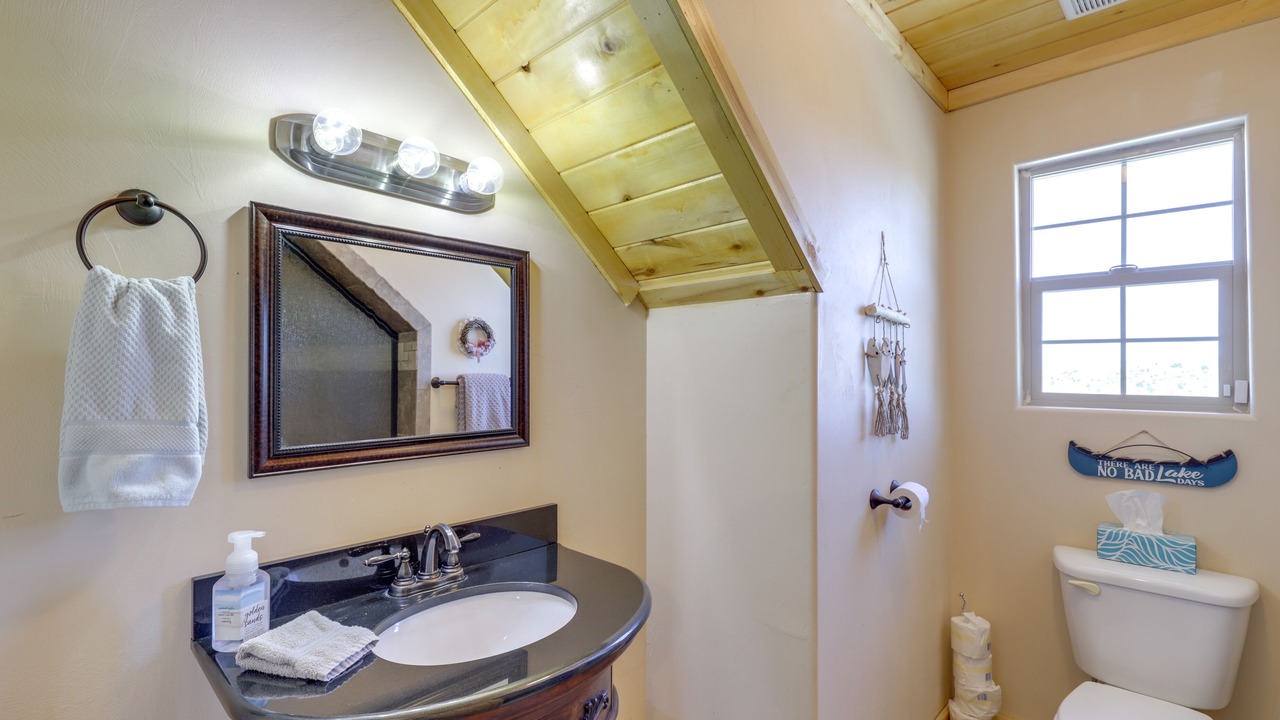 Photo of Bathroom in Sterling