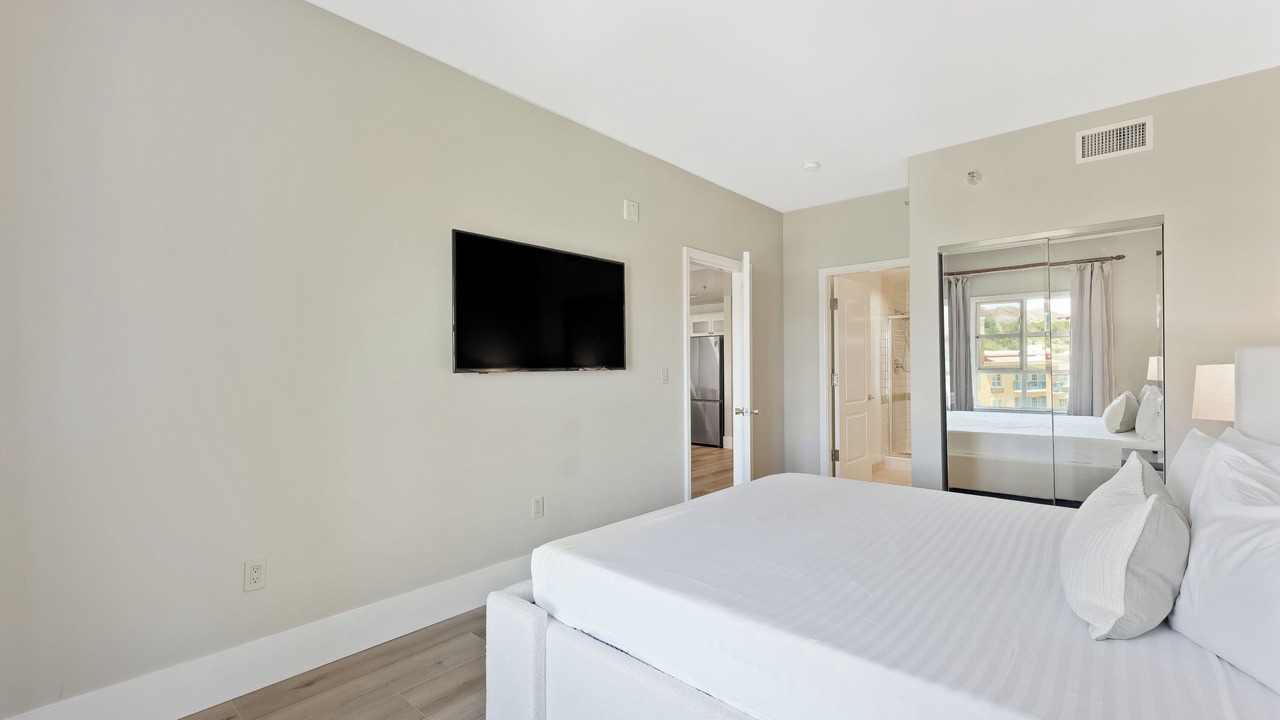 Photo of Bedroom in Lake Las Vegas