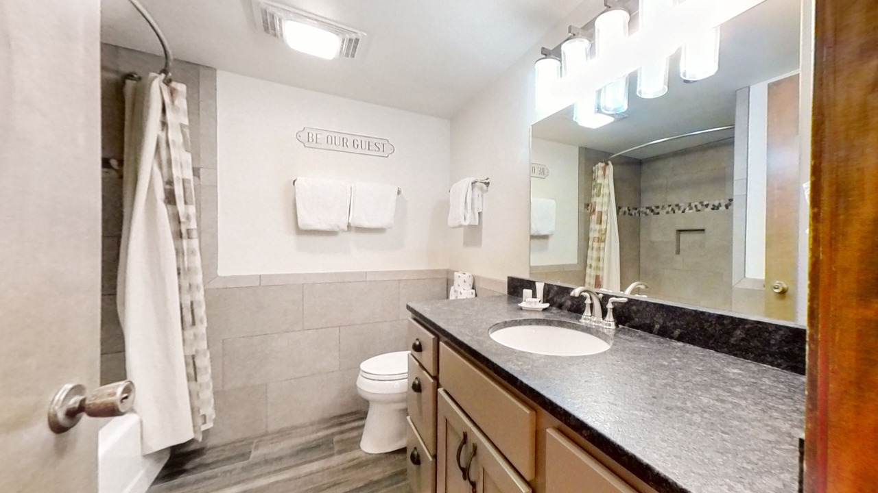 Photo of Bathroom in Big Sky