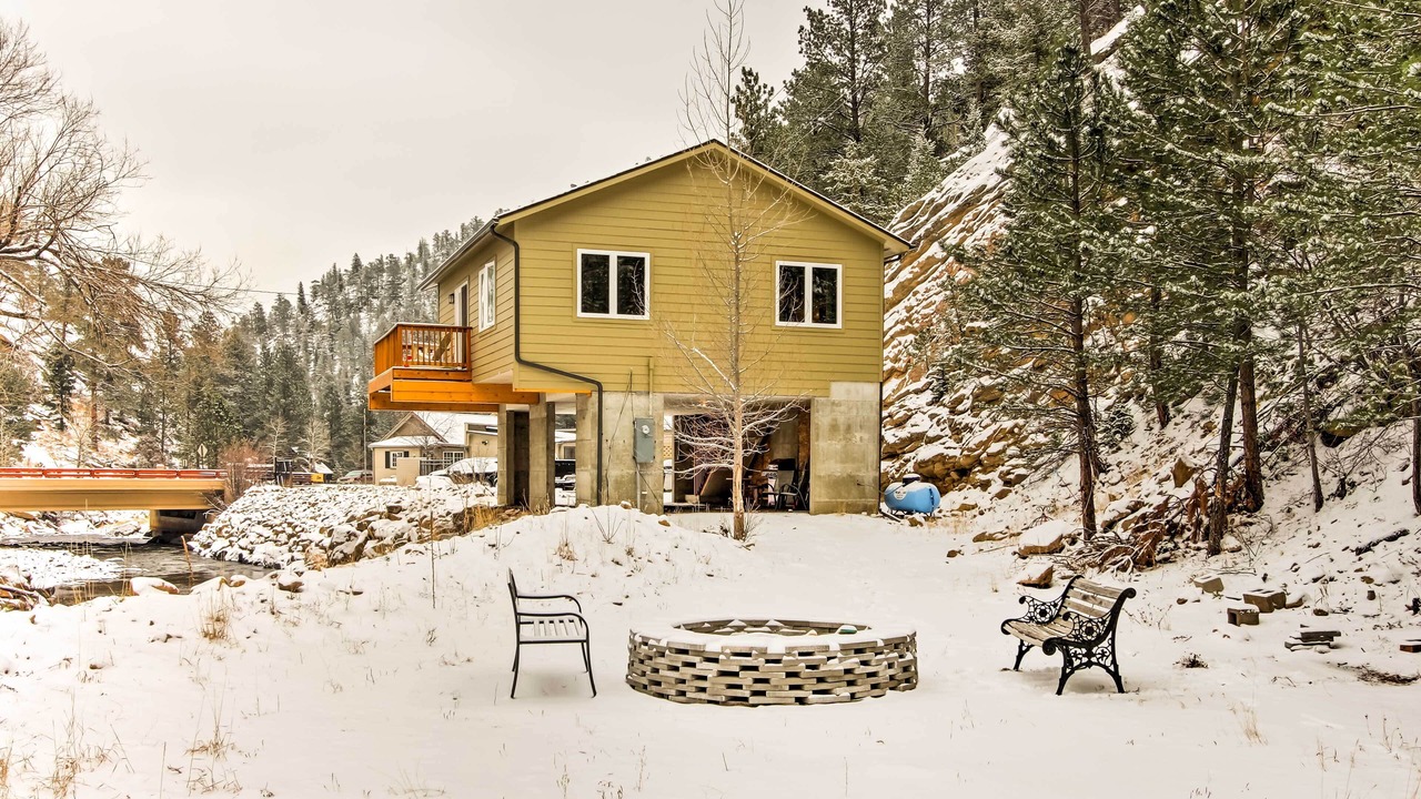 Photo of Outdoor in Drake