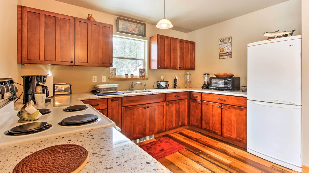 Photo of Kitchen in Drake