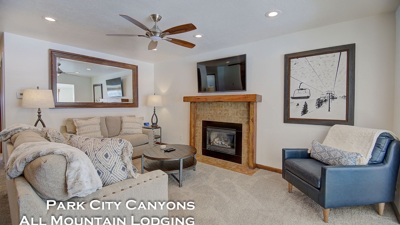 Photo of Livingroom in South Snyderville Basin