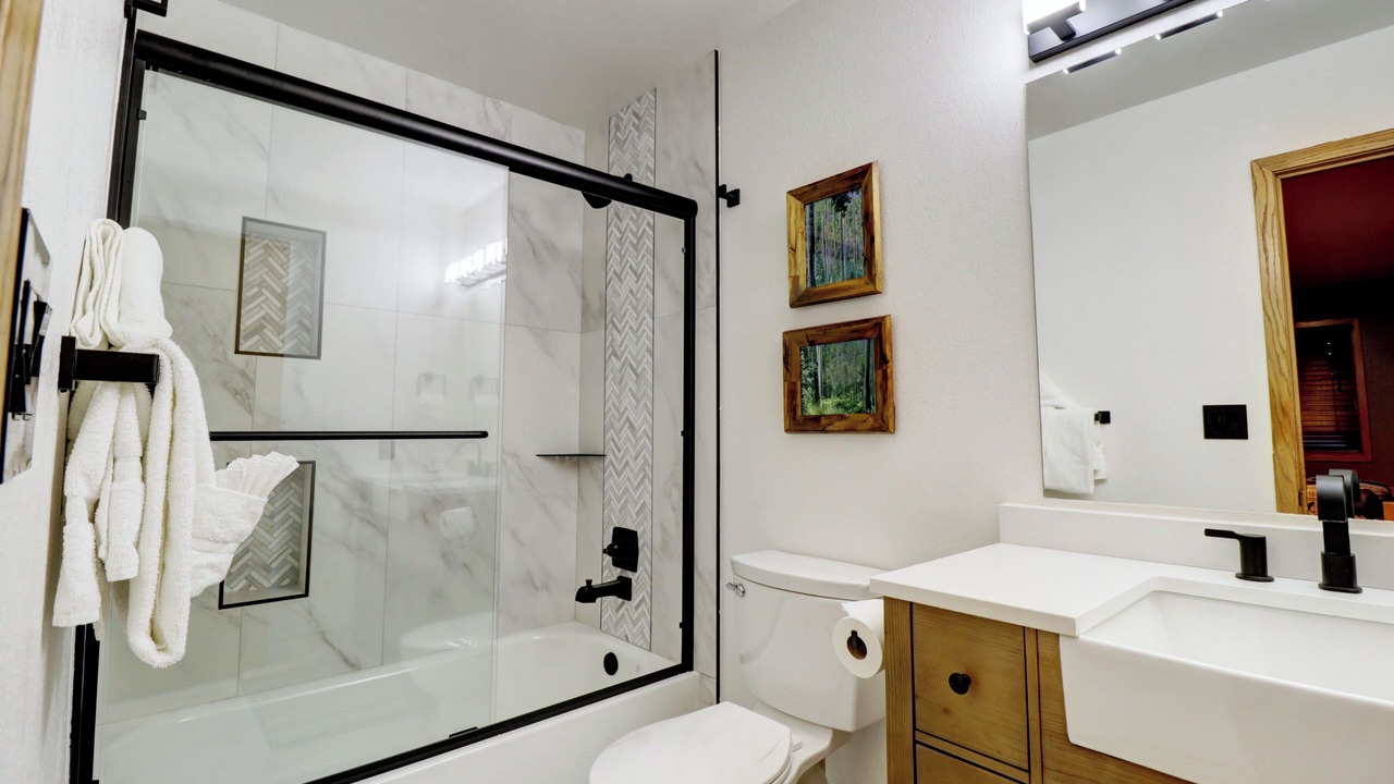 Photo of Bathroom in Frisco