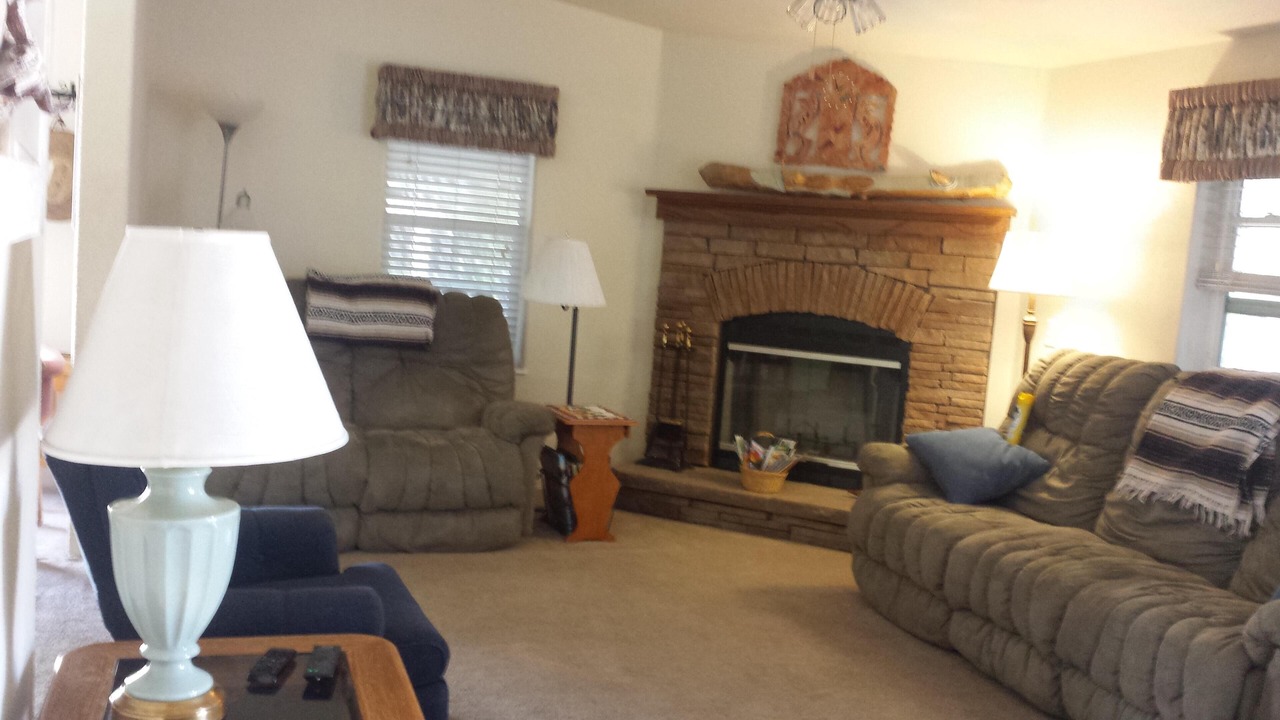 Photo of Livingroom in Mohave Valley
